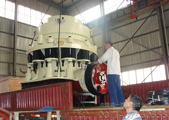 圆锥破碎机